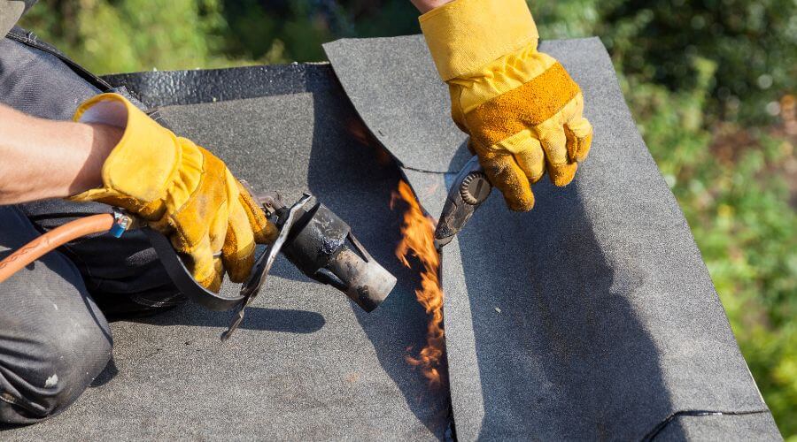 Professional metal roof installation in Hampton, IL